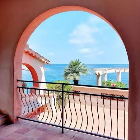 De Prestige En Bord De Dans La Baie De Cannes Villa Théoule-sur-Mer