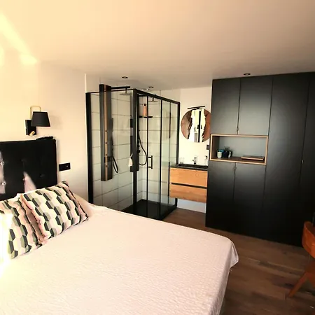 De Prestige En Bord De Dans La Baie De Cannes * Théoule-sur-Mer