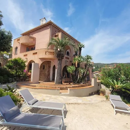 De Prestige En Bord De Dans La Baie De Cannes * Théoule-sur-Mer
