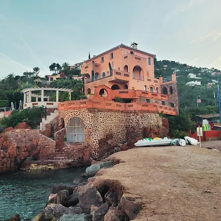 Vila De Prestige En Bord De Dans La Baie De Cannes Théoule-sur-Mer